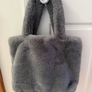 H&M FAUX FURRY TOTE BAG